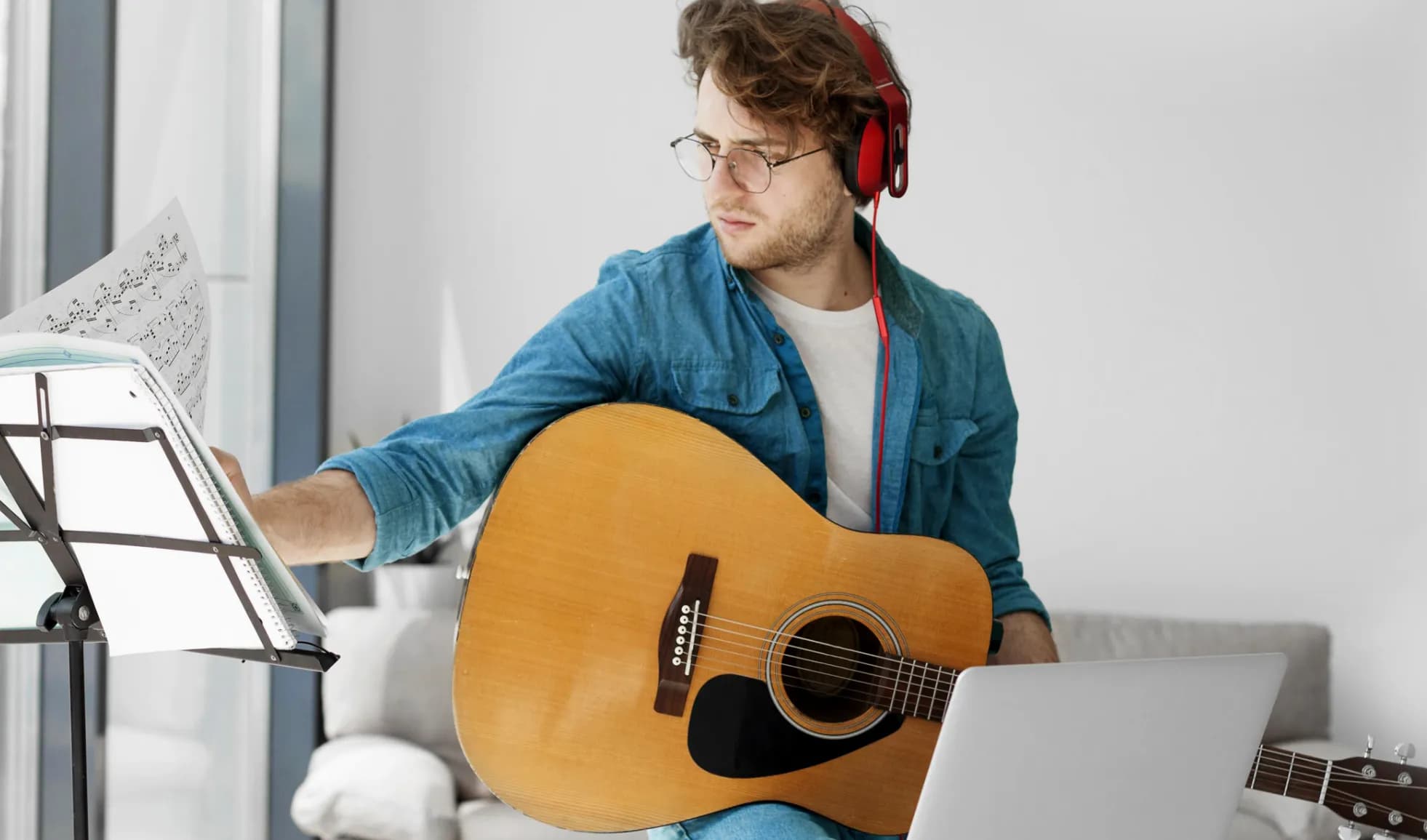 A3 Labels Legal Assistance for musicians - Expert guidance on music licensing, copyright, and contracts